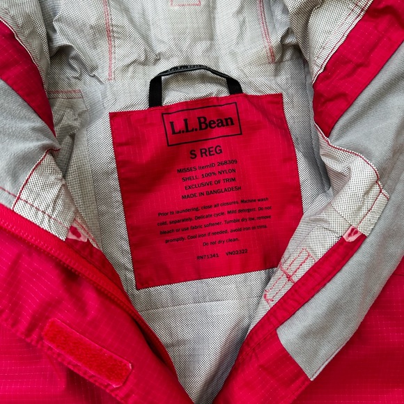 LL Bean Rain Jacket - Picture 2 of 3